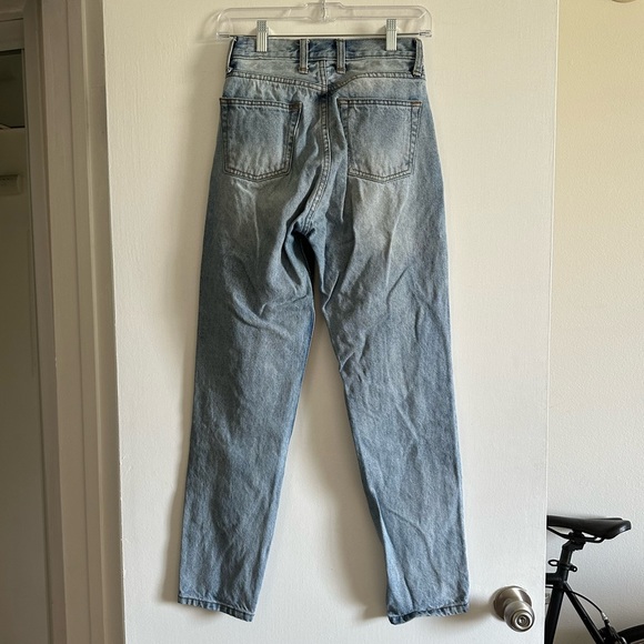 Brandy Melville John Galt Medium Wash Straight Leg Denim Jeans Size Small EUC - Picture 8 of 13